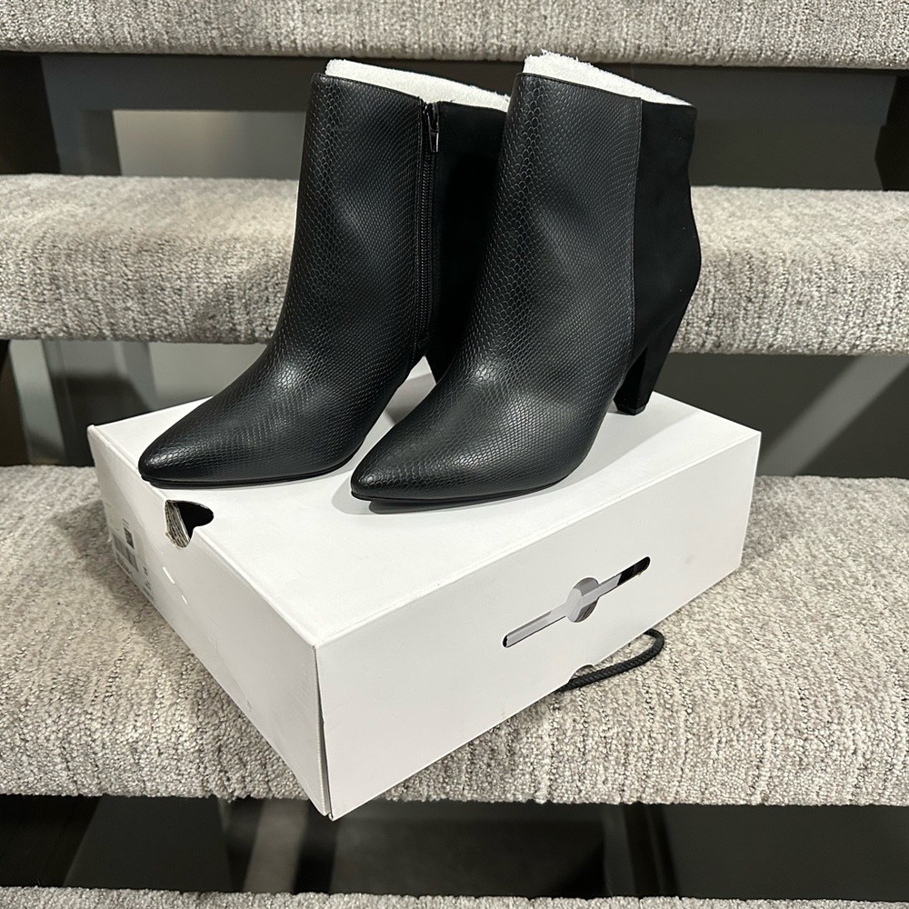 Addition Elle Black Heeled Booties